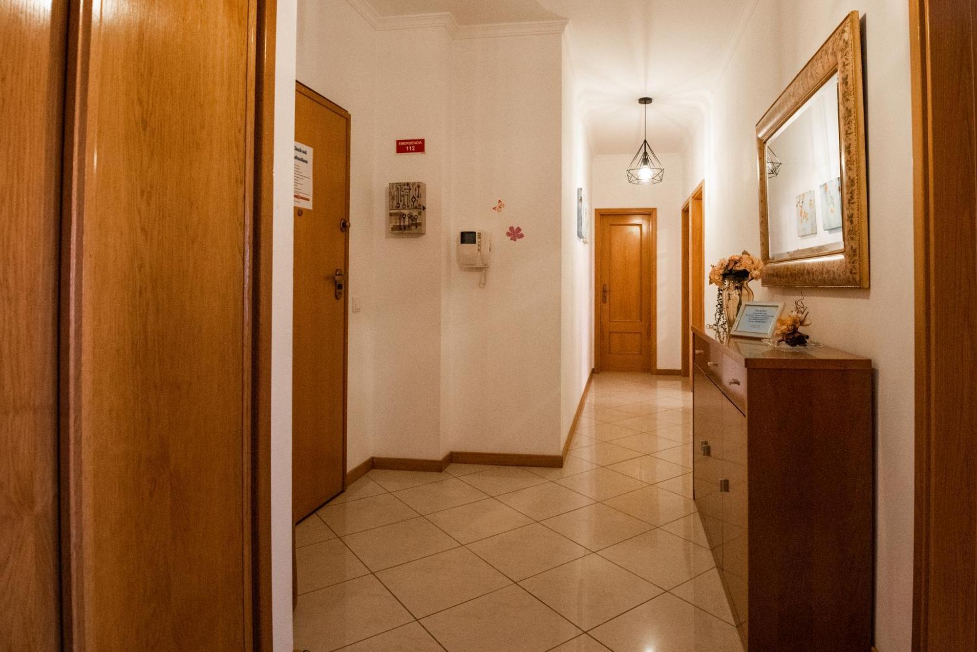 Charm Apartment T2 All With Big Terrace Albufeira Self Check-In Екстер'єр фото